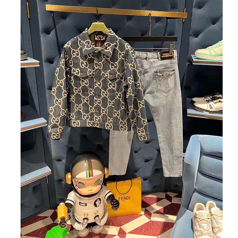 Gucci GG Women Pineapple Jacket Blue Ivory Jumbo GG Jacquard Denim