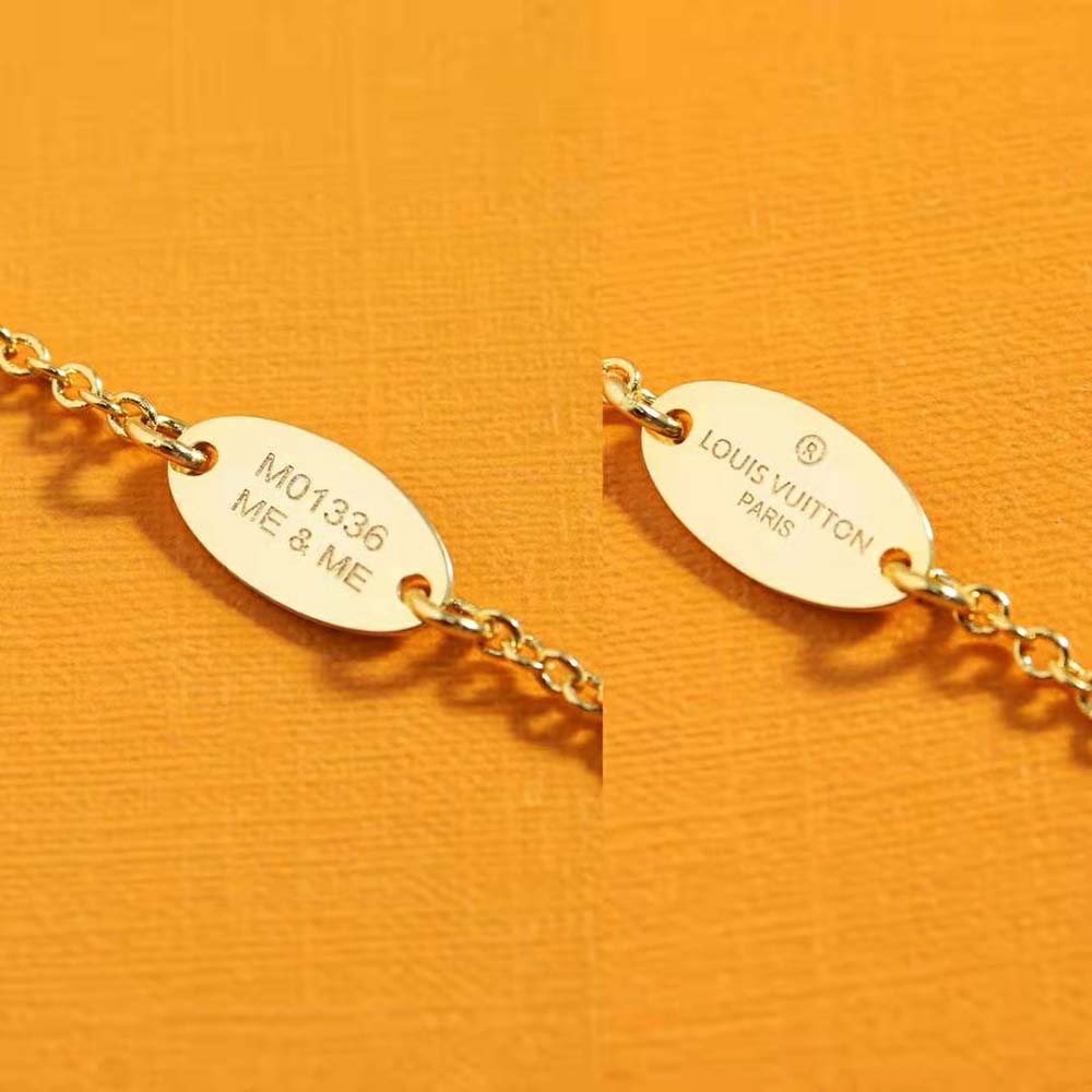 Louis Vuitton Women LV Iconic Pearls Necklace