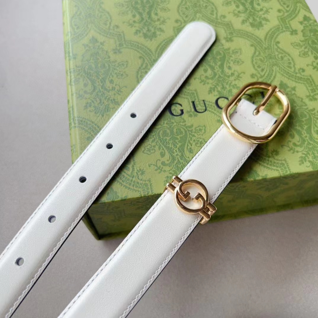 Gucci Unisex GG Belt Round Interlocking G White Leather Oval Buckle 2.3 CM Width