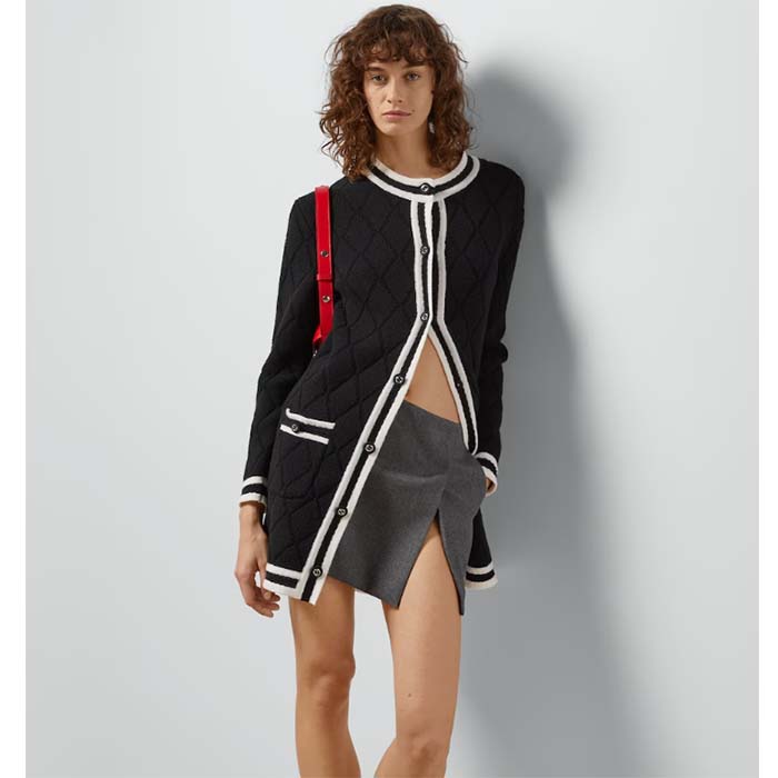 Gucci Women GG Extra Fine Wool Piquet Coat Collarless Long Sleeves Two Front Pockets