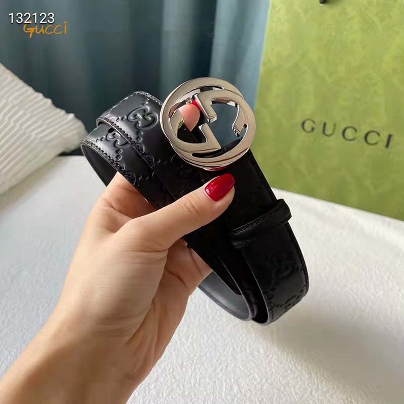 Gucci Unisex GG Signature Leather Belt Interlocking G Buckle Silver Hardware 4 cm Width