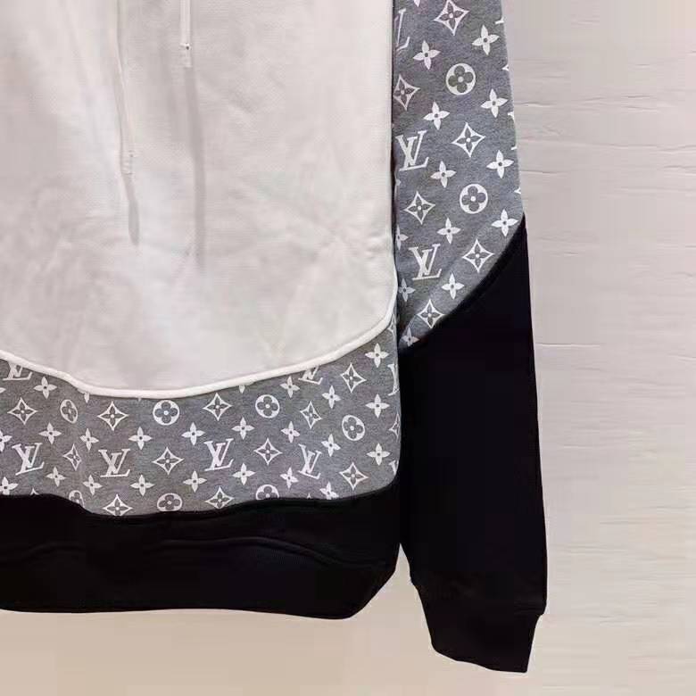 Louis Vuitton LV Men Monogram Circle Cut Hoodie in 100% Cotton-Grey