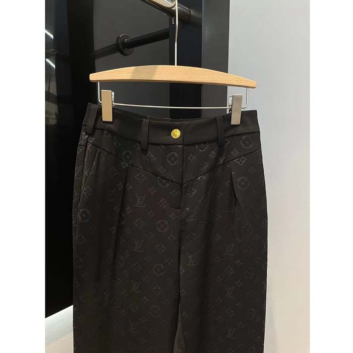 Louis Vuitton Women LV Monogram Jogging Pants Black Regular Fit 1AFHNP
