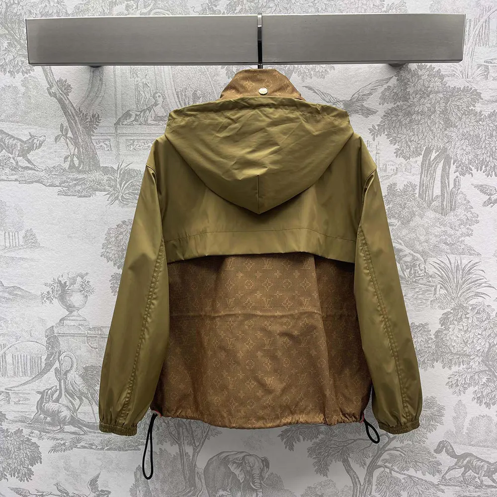 Louis Vuitton Women Monogram Accent Zip-Up Parka 1AGBV9