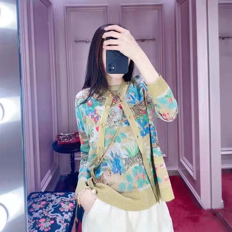 Gucci Women GG Tiger Jacquard Vest Gold Green Tiger Flower Extra Fine Lurex Crewneck