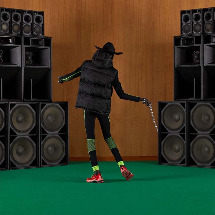 Gucci Men Jumbo GG Canvas Vest Padding Front Pockets Zip Closure Hood Zip Pocket