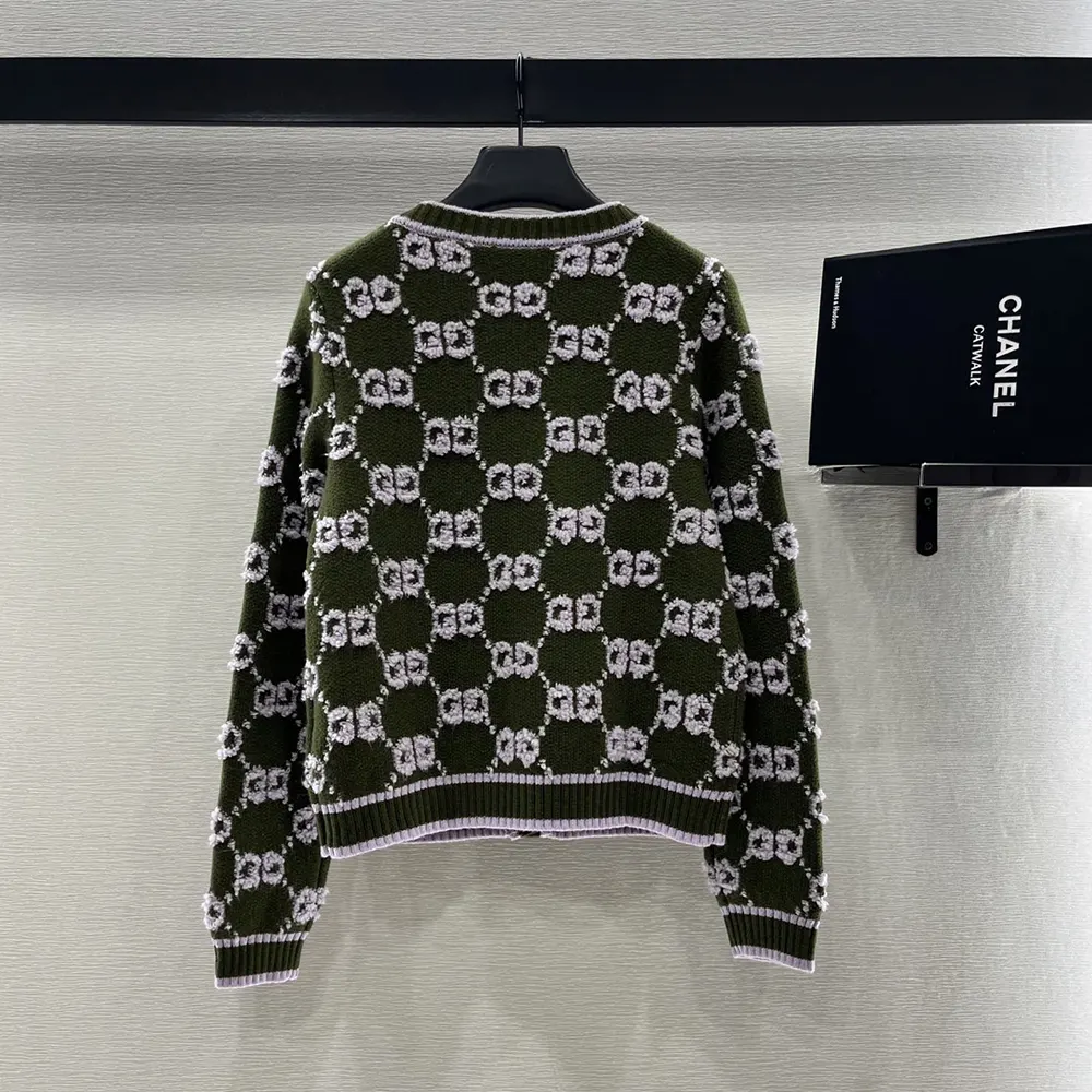 Gucci Women GG Wool Bouclé Jacquard Cardigan ‎713300XKCNA