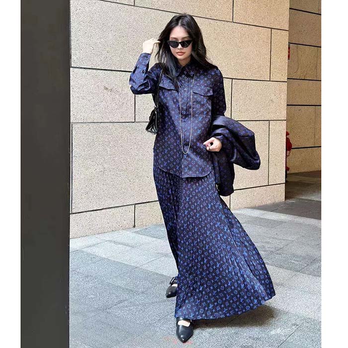 Louis Vuitton LV Women LV Monogram Silk Pleated Shirt Silk Navy