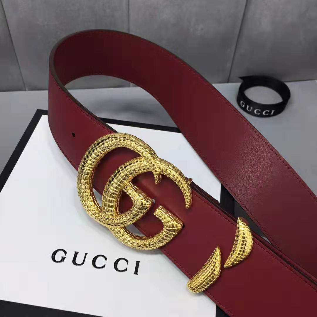 Gucci Unisex Leather Belt with Double G Buckle in Burgundy Leather