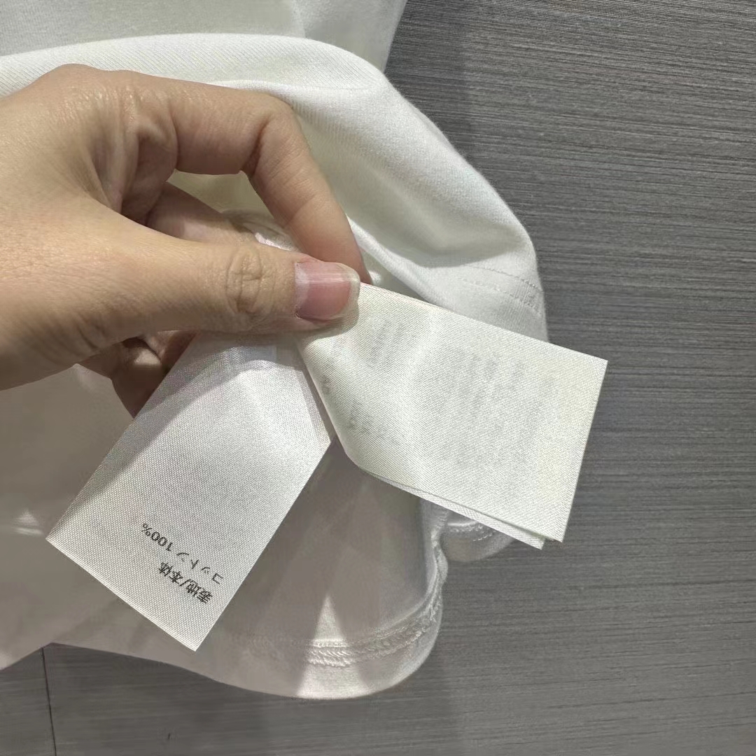 Louis Vuitton Women LV Eyelet Tab Tank Top White Cotton 1AFKP5