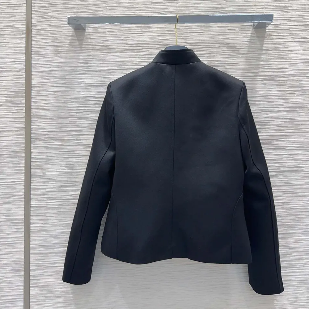 Louis Vuitton Women LV Button Officer Jacket 1AHUQY