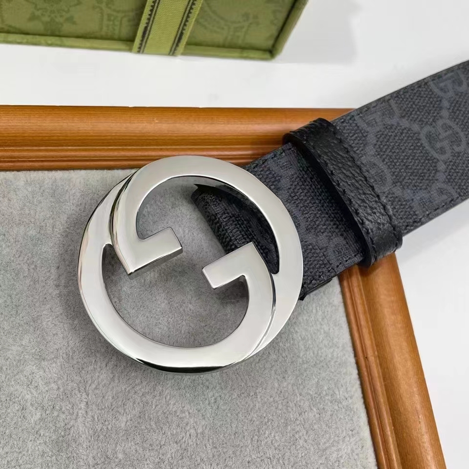 Gucci Unisex GG Blondie Belt Round Interlocking G Buckle Black GG Supreme Canvas