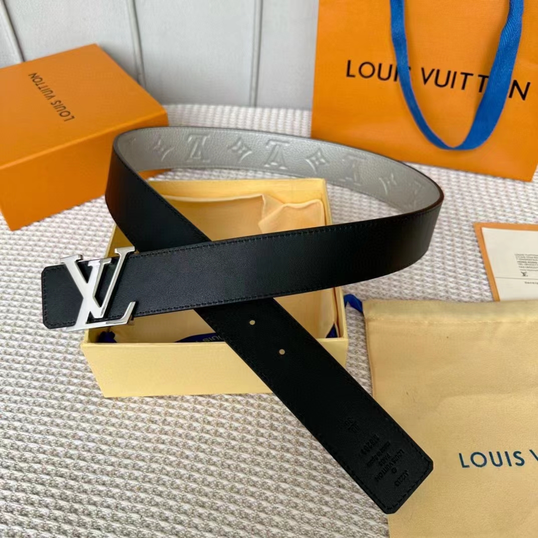 Louis Vuitton Unisex LV Initials 40 MM Reversible Belt Silver Taurillon Calf Leather