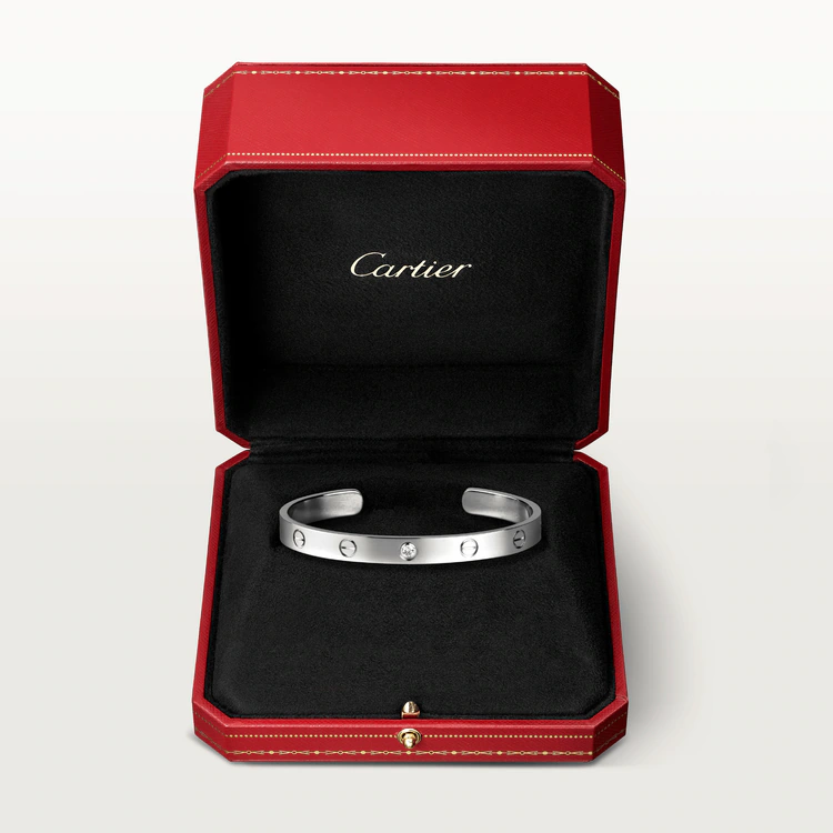 CARTIER LOVE BRACELET, 1 DIAMOND
