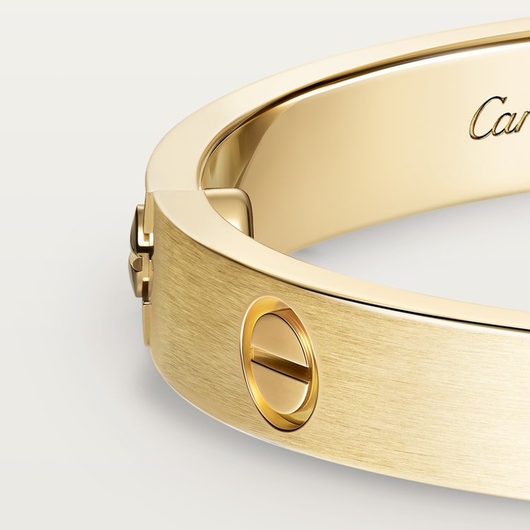 CARTIER CARTIER LOVE BRACELET, CLASSIC MODEL, BRUSHED, 4 DIAMONDS