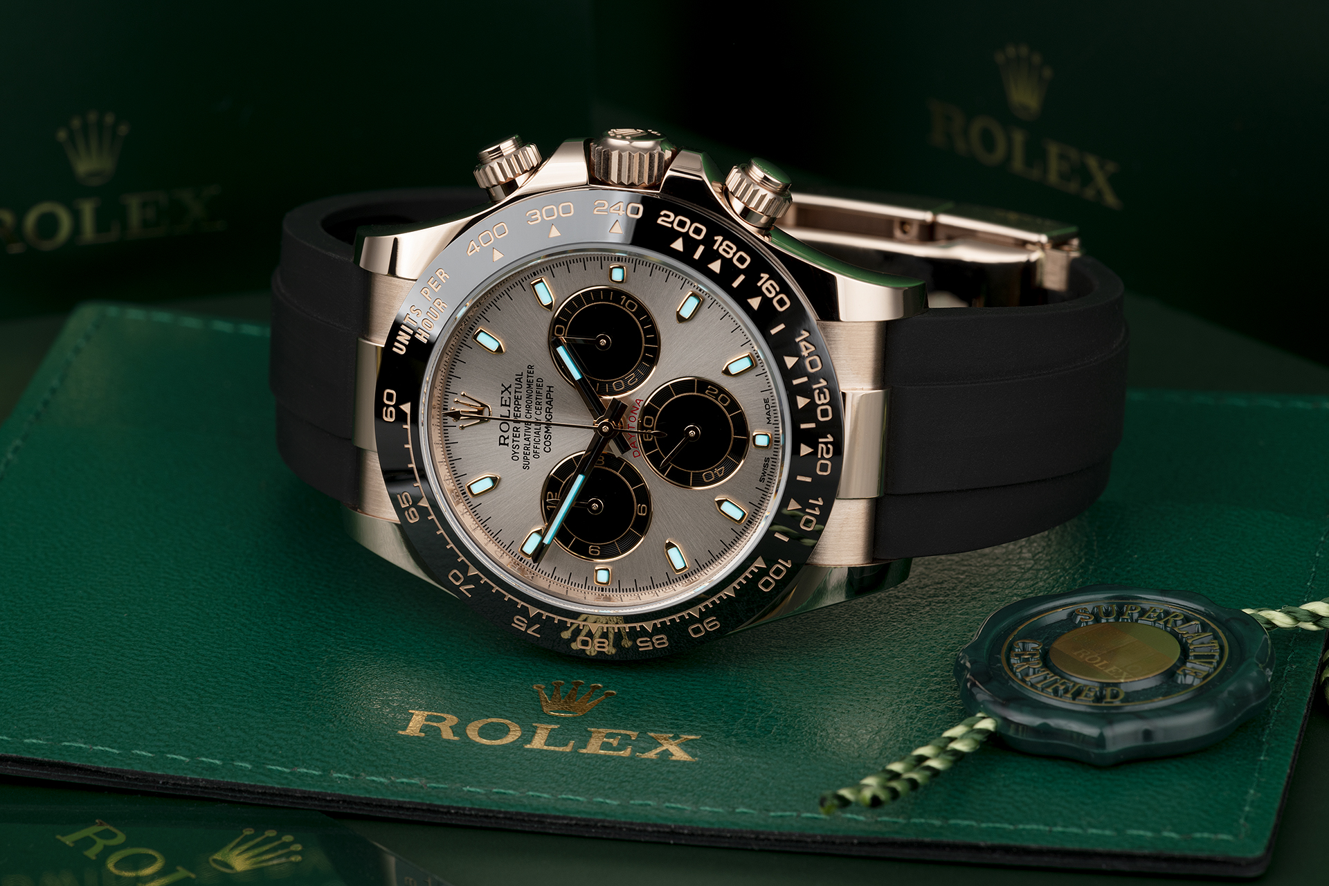 Rolex Cosmograph Daytona 'Sundust' Brand New 'OysterFlex'
