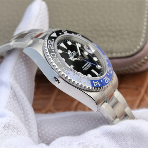 Rolex GMT-Master II Batman Oyster 40mm