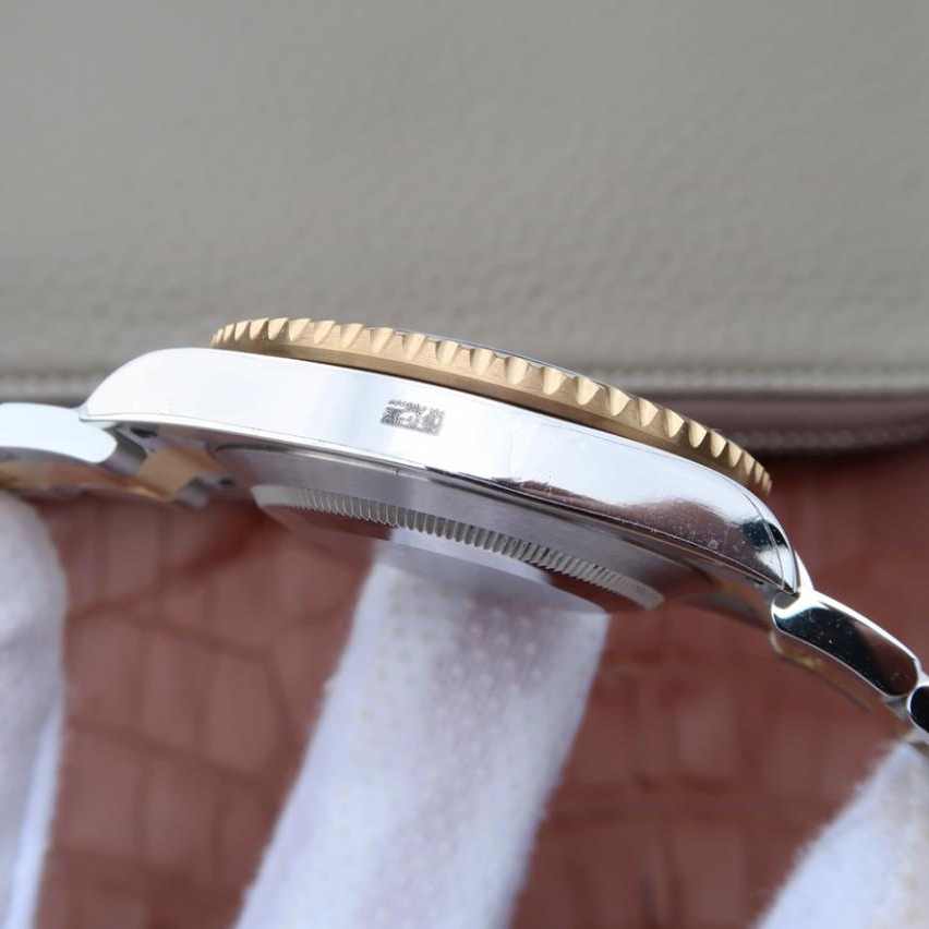 Rolex Submariner Date Two Tone Oyster Bracelet 41mm