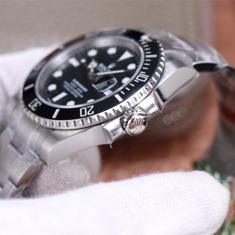 Rolex Submariner Oyster Perpetual Date 40mm