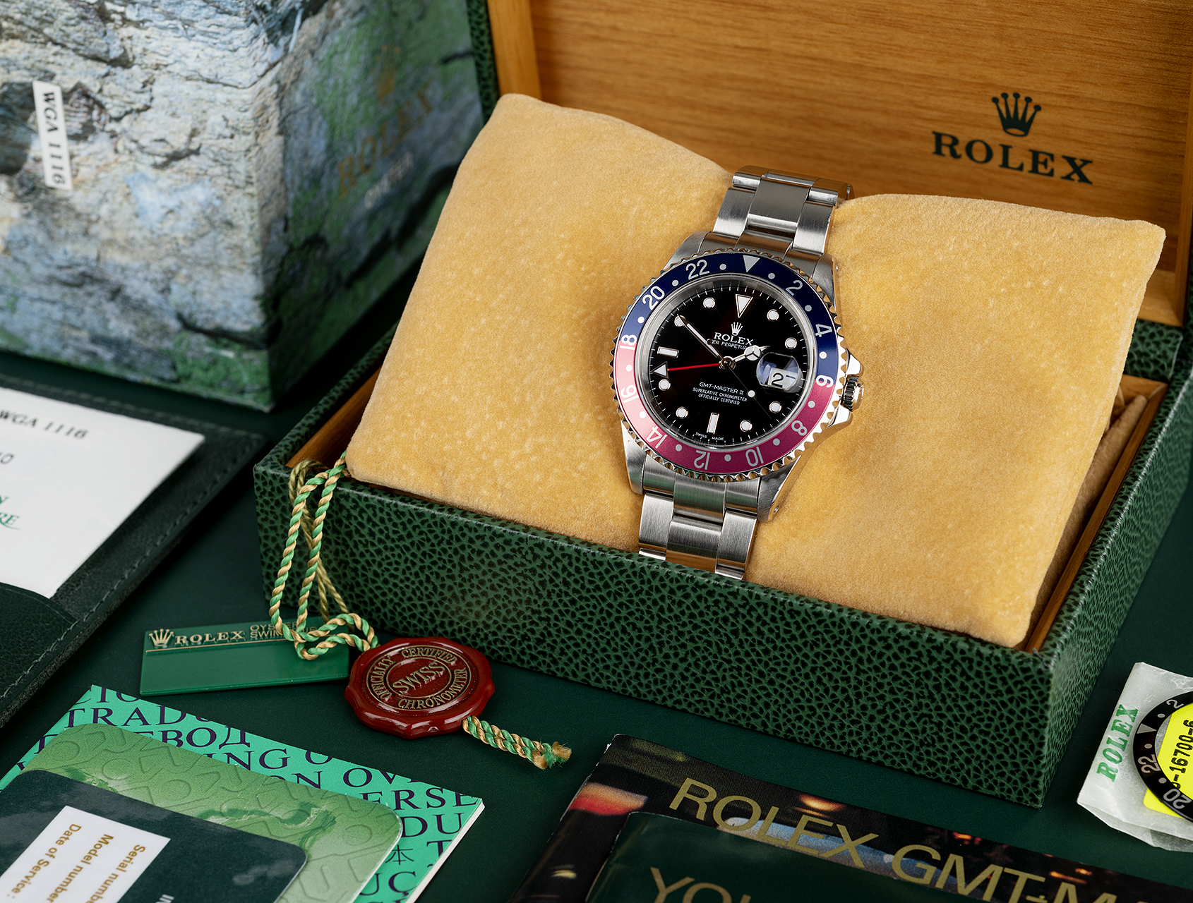 Rolex GMT-II Pepsi Pink Lady 16710