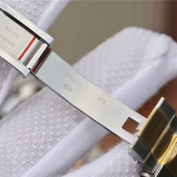 Rolex GMT-Master II Two Tone Black Dial 40mm