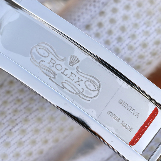 Rolex Daytona Diamond Rainbow 40mm