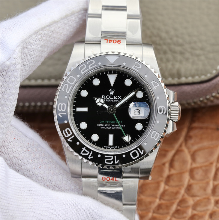 Rolex GMT-Master II 40mm