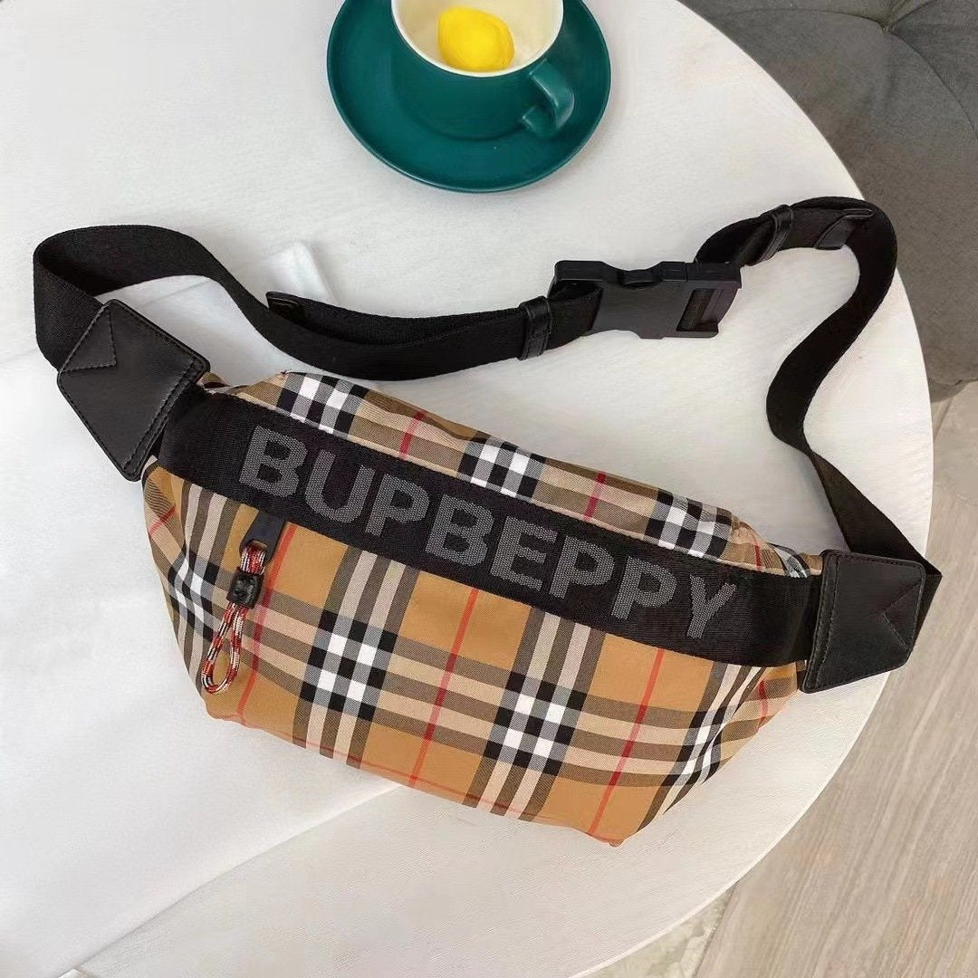 New Fashion And Versatile Classic Waist Bag 1023121803