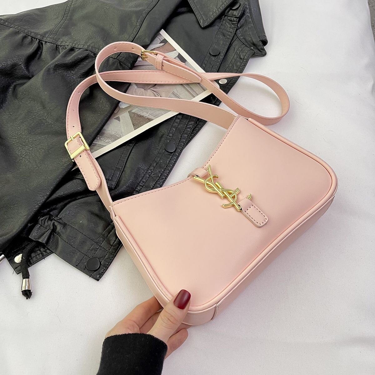 New Fashion Versatile Crossbody Bag 1023122515