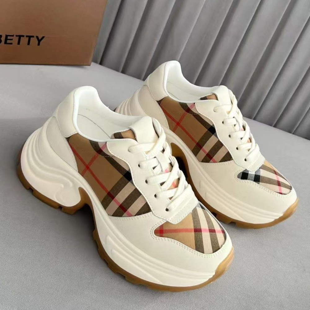 New plaid platform sneakers  PD042025051915