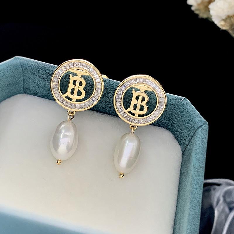 Elegant retro personalized fashionable earrings 1024010318