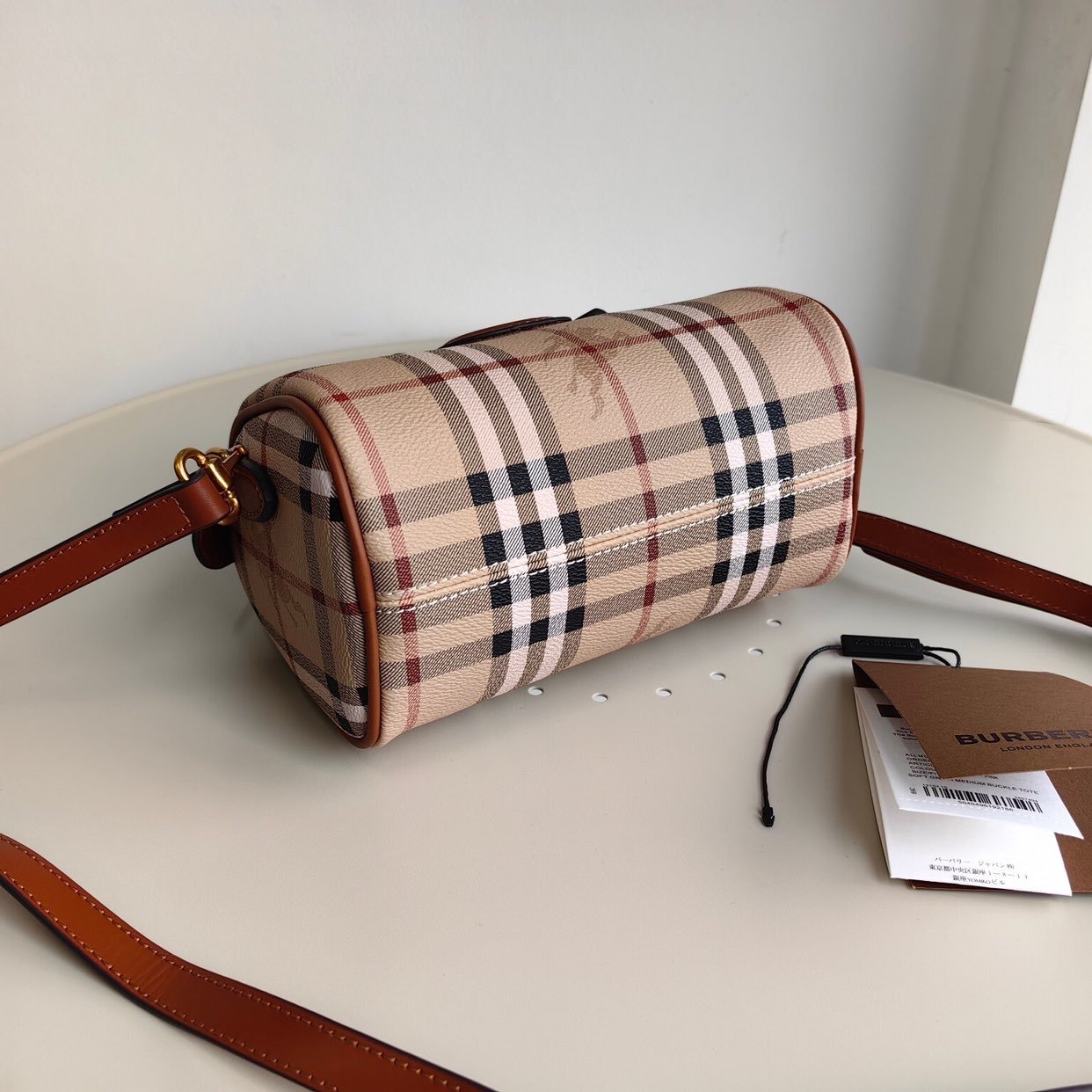 New Fasion Versatile Handbag 1024010905