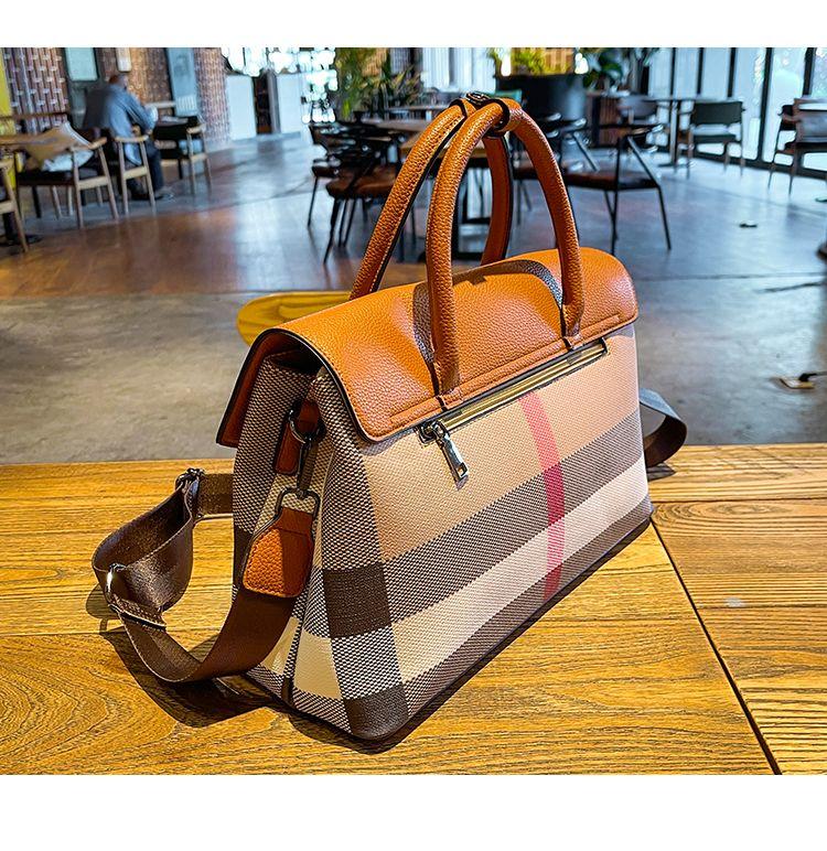 New Fashion Large Capacity Plaid Tote Bag 1024042914