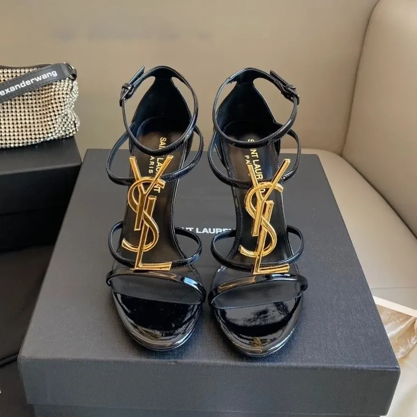 New one-piece sandals with sexy slim high heels 1025032414