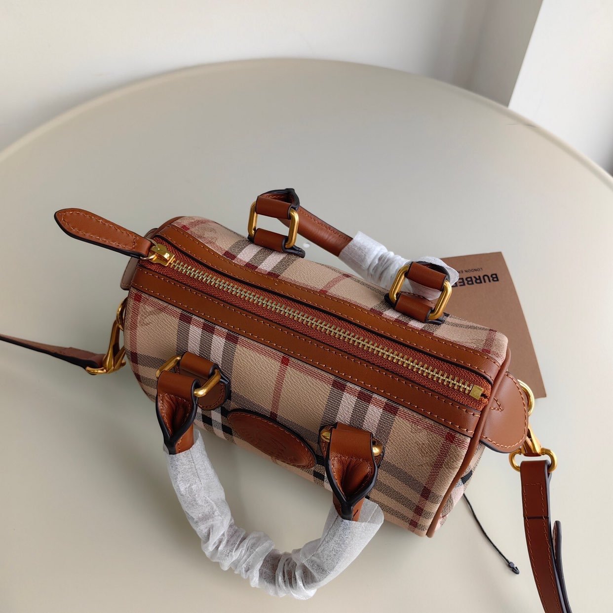 New Fasion Versatile Handbag 1024010905