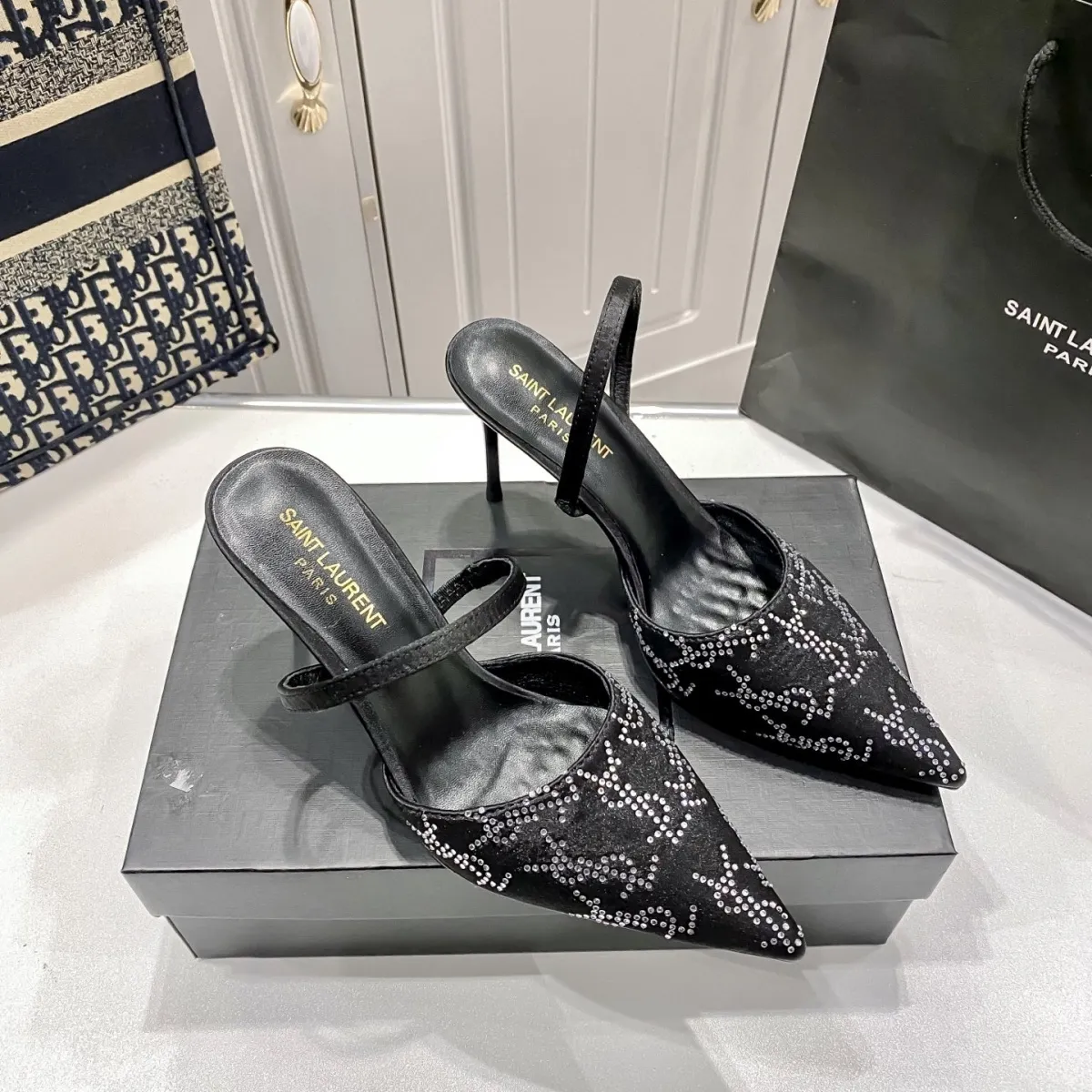 New high heels mesh pointed sandals 1025041111