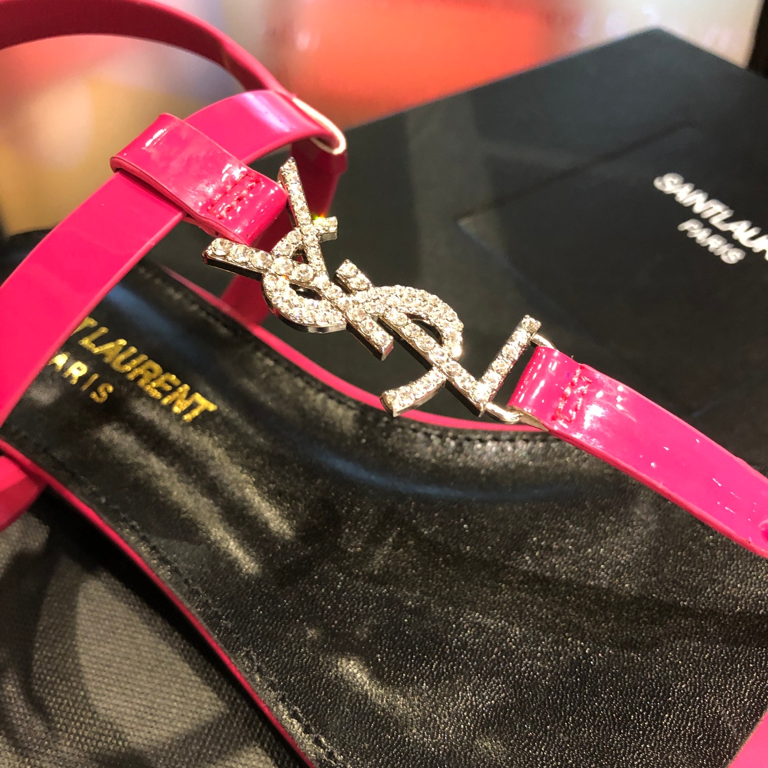 24 New Letter crystal diamond buckle flat thong sandals XC0424052804