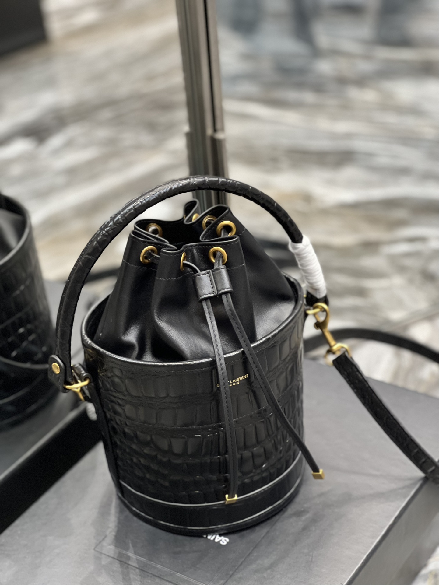 Saint Laurent Bahia Small Bucket Bag Black For Women 0425020808