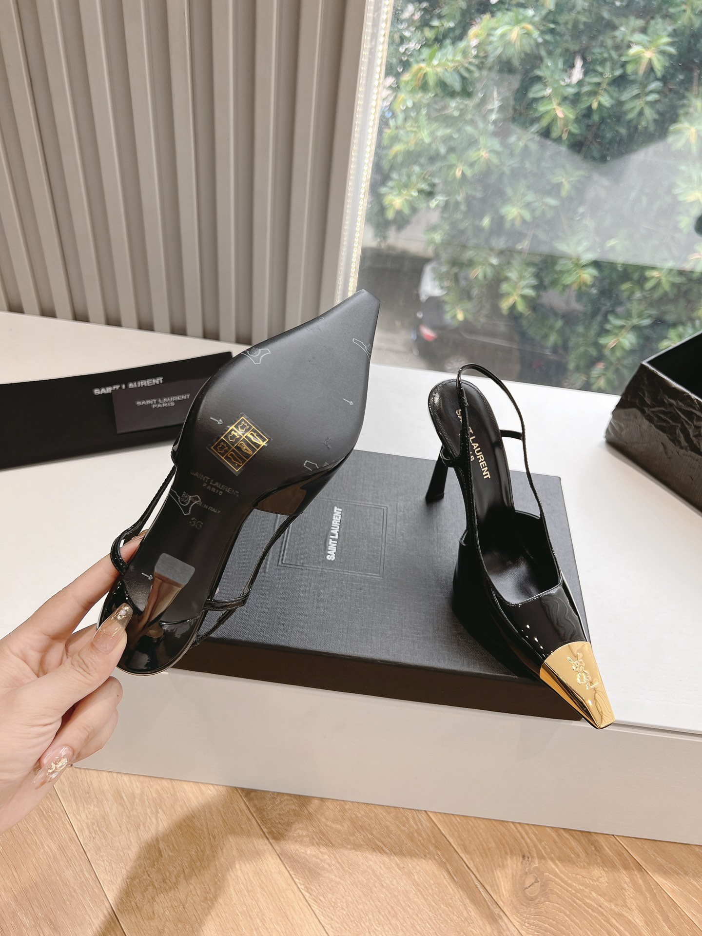 Lee metal buckle high heels 0424111502