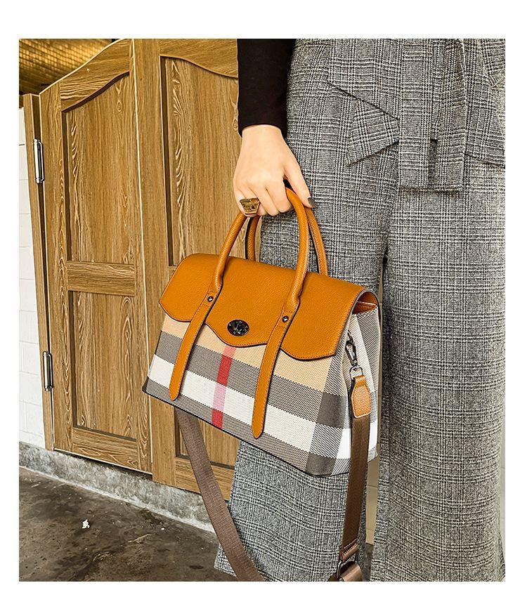 New Fashion Large Capacity Plaid Tote Bag 1024042914