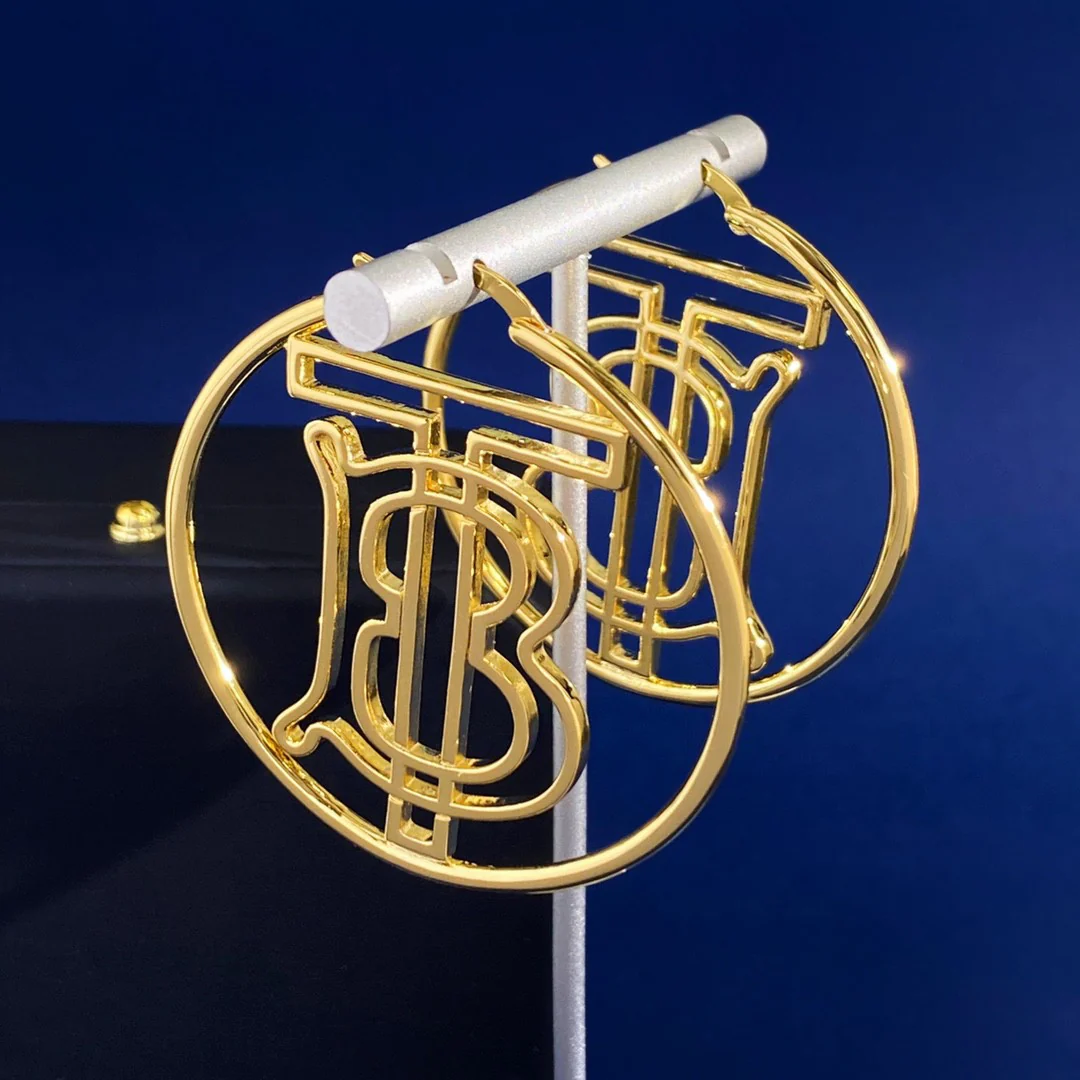 Silver Logo Letter Metal Women's Earrings 1025051302