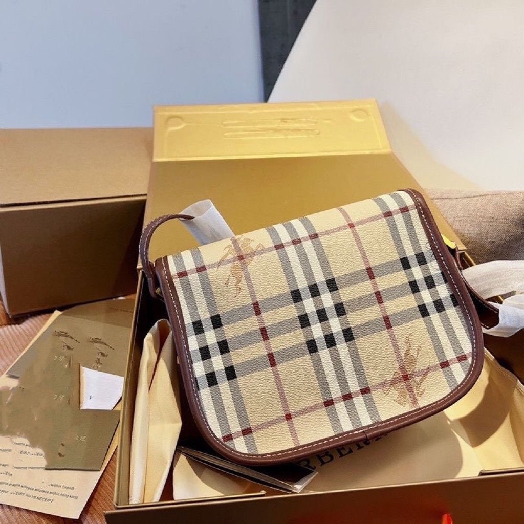 New Fashion Versatile Crossbody Bag 1023122701