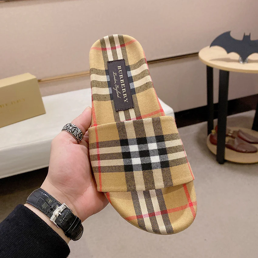 Fashion casual men's sandals and slippers 1024053112