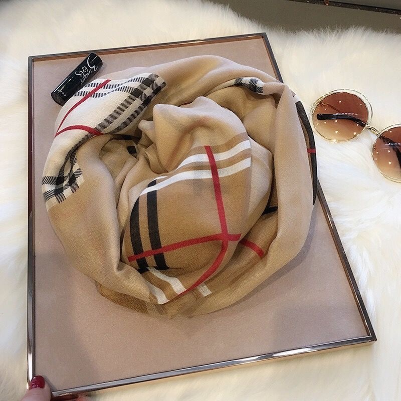 BBR Classic Check Summer Scarf PD042025051901