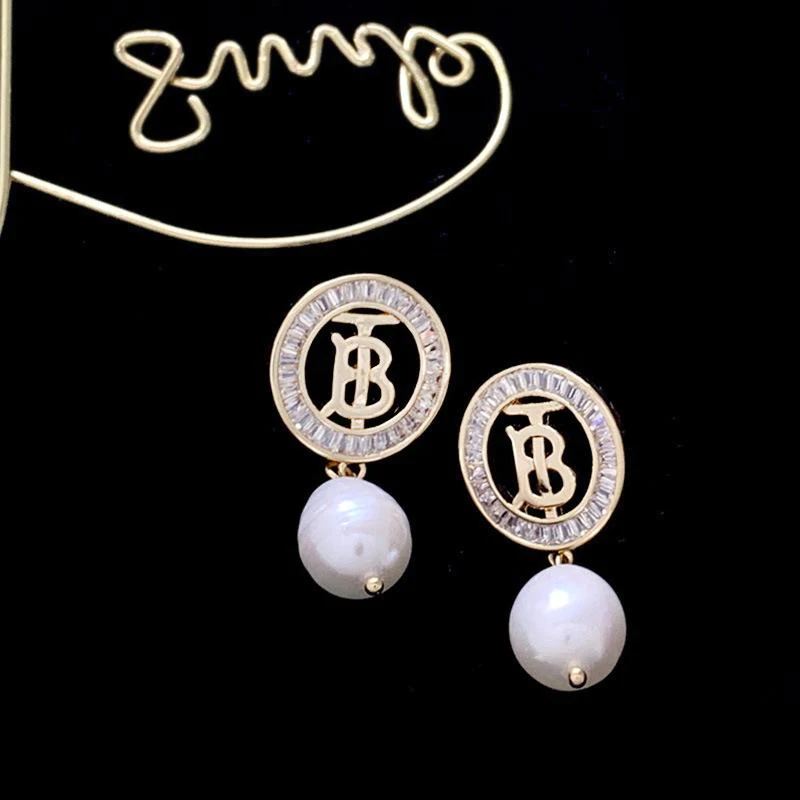 Elegant retro personalized fashionable earrings 1024010318