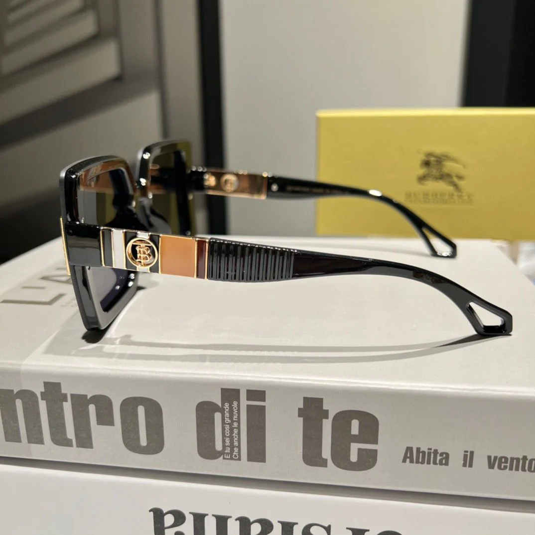 New Sunglasses Ladies Sunglasses 1024032913