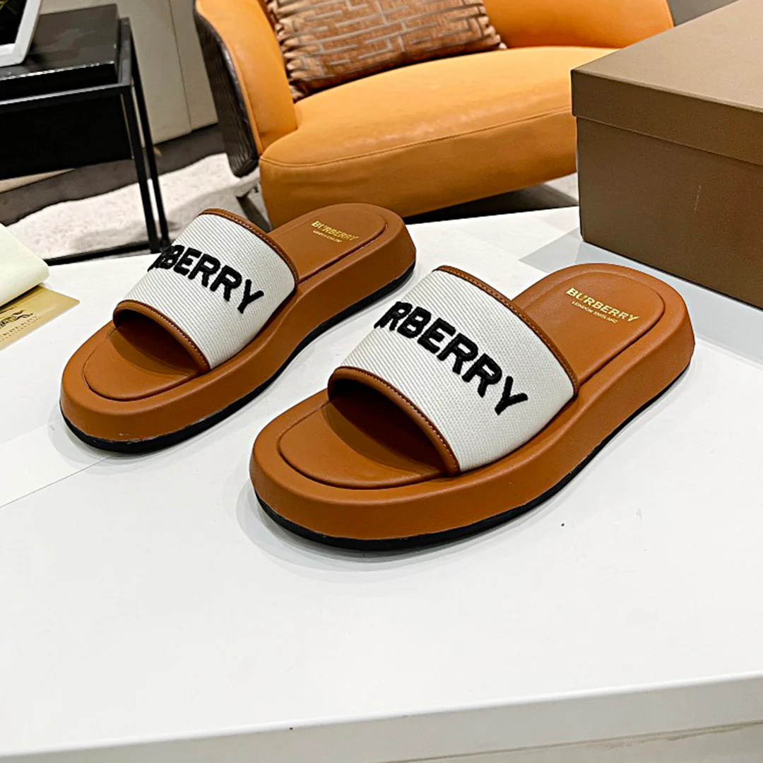 Fashion classic versatile plaid slippers 1024042207