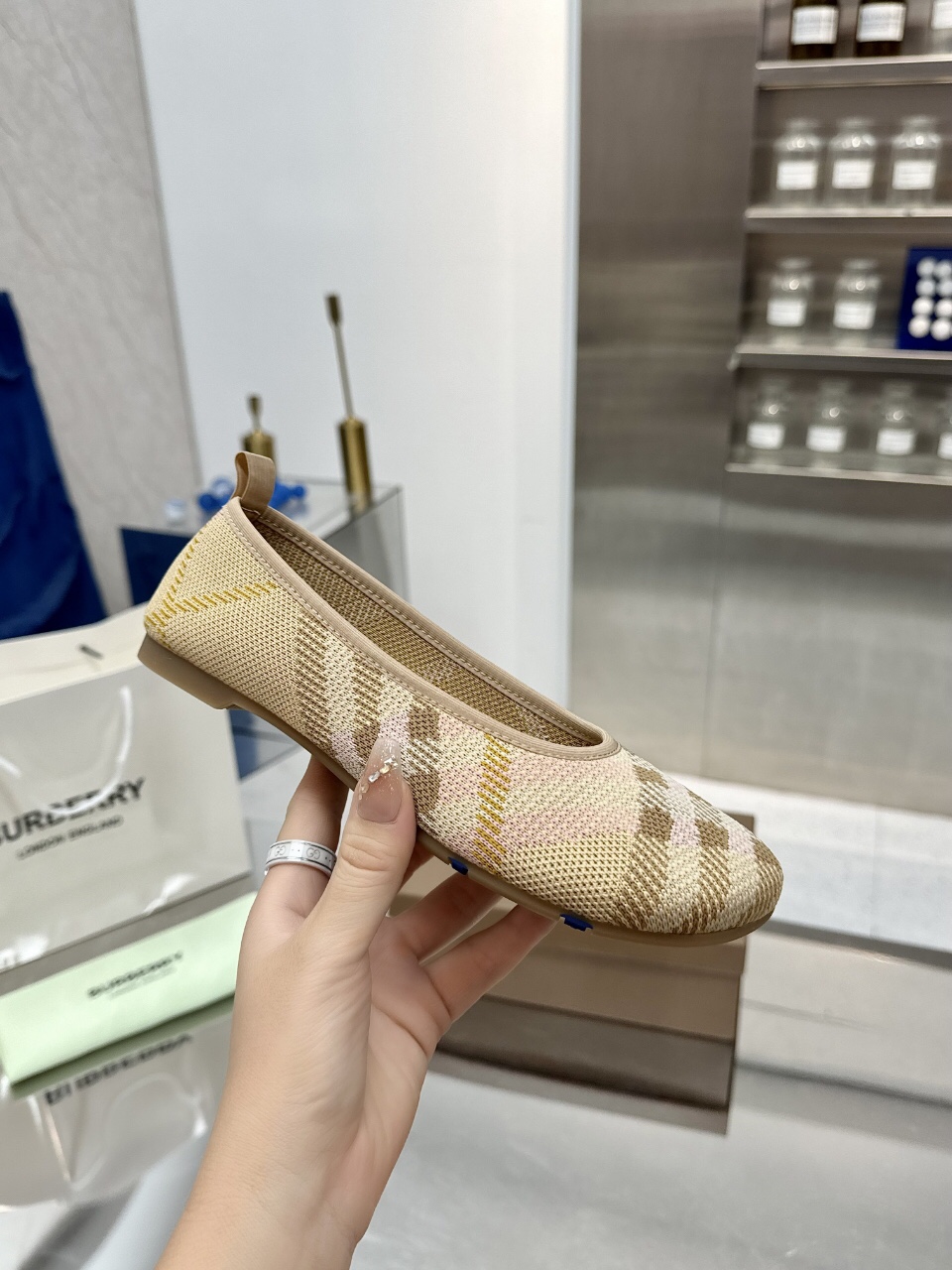 Luxury fashion classic versatile sandals 1024061820