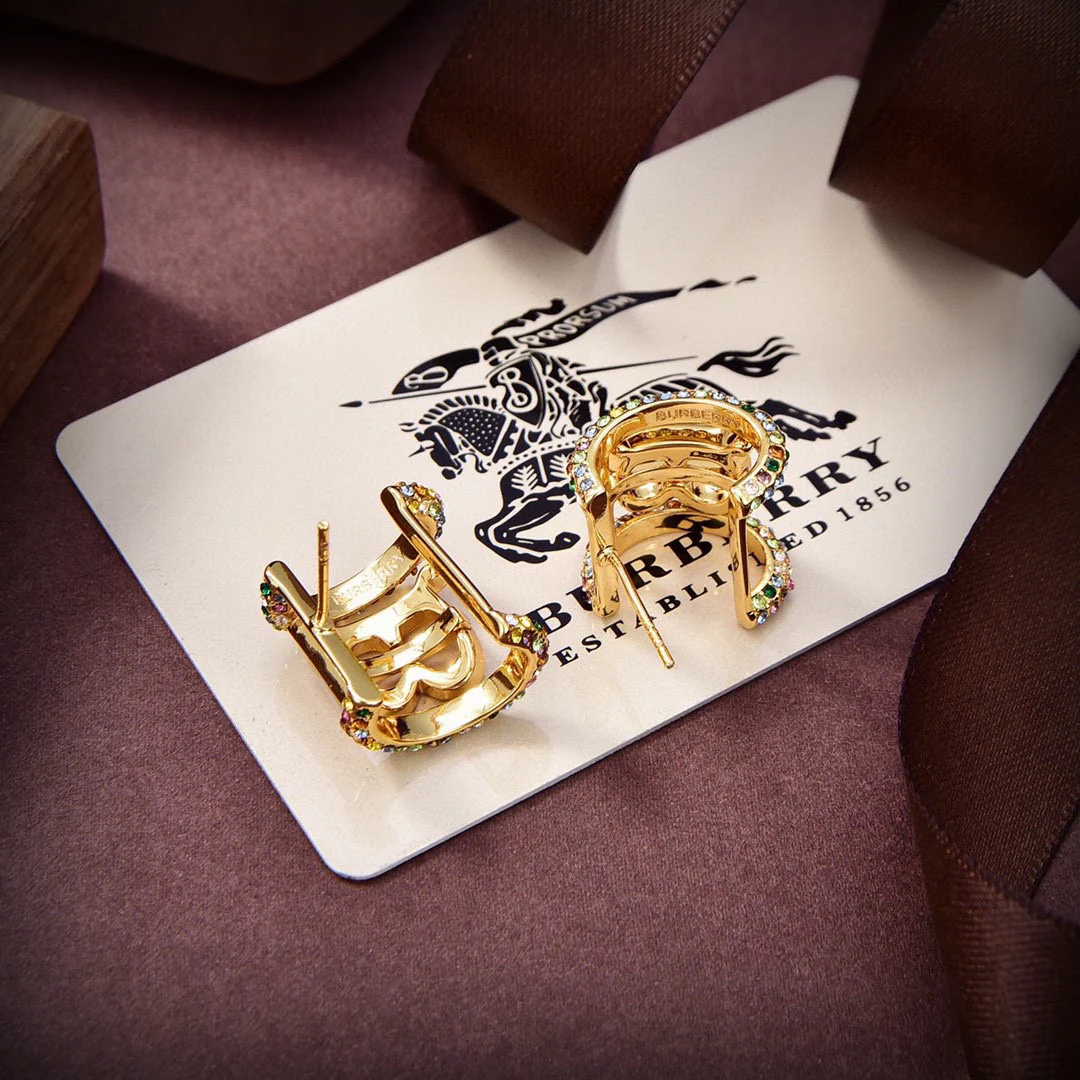 Logo Letter Metal Women's Earrings 1025051303