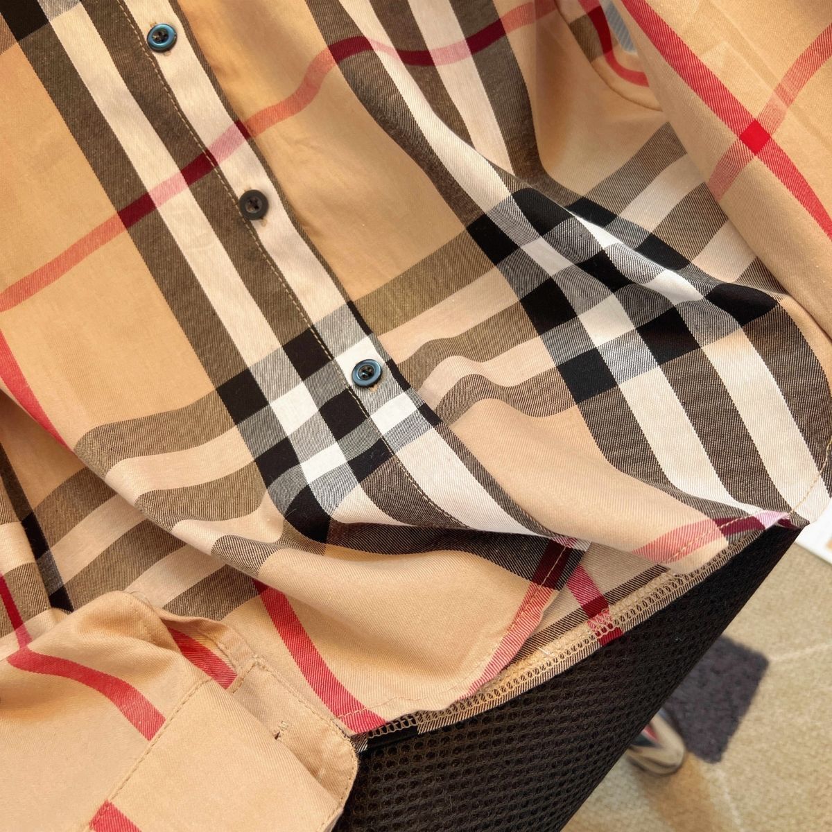 New Fashion Plaid Shirt All-match Casual Shirt 1024072610